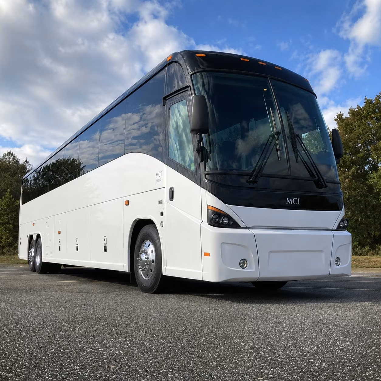 charterbusrentalaustin com makes finding austin construction site shuttle services effortless